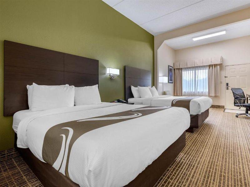 Clarion Pointe Louisville East Экстерьер фото