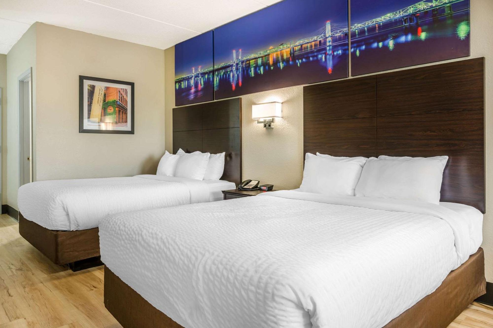 Clarion Pointe Louisville East Экстерьер фото